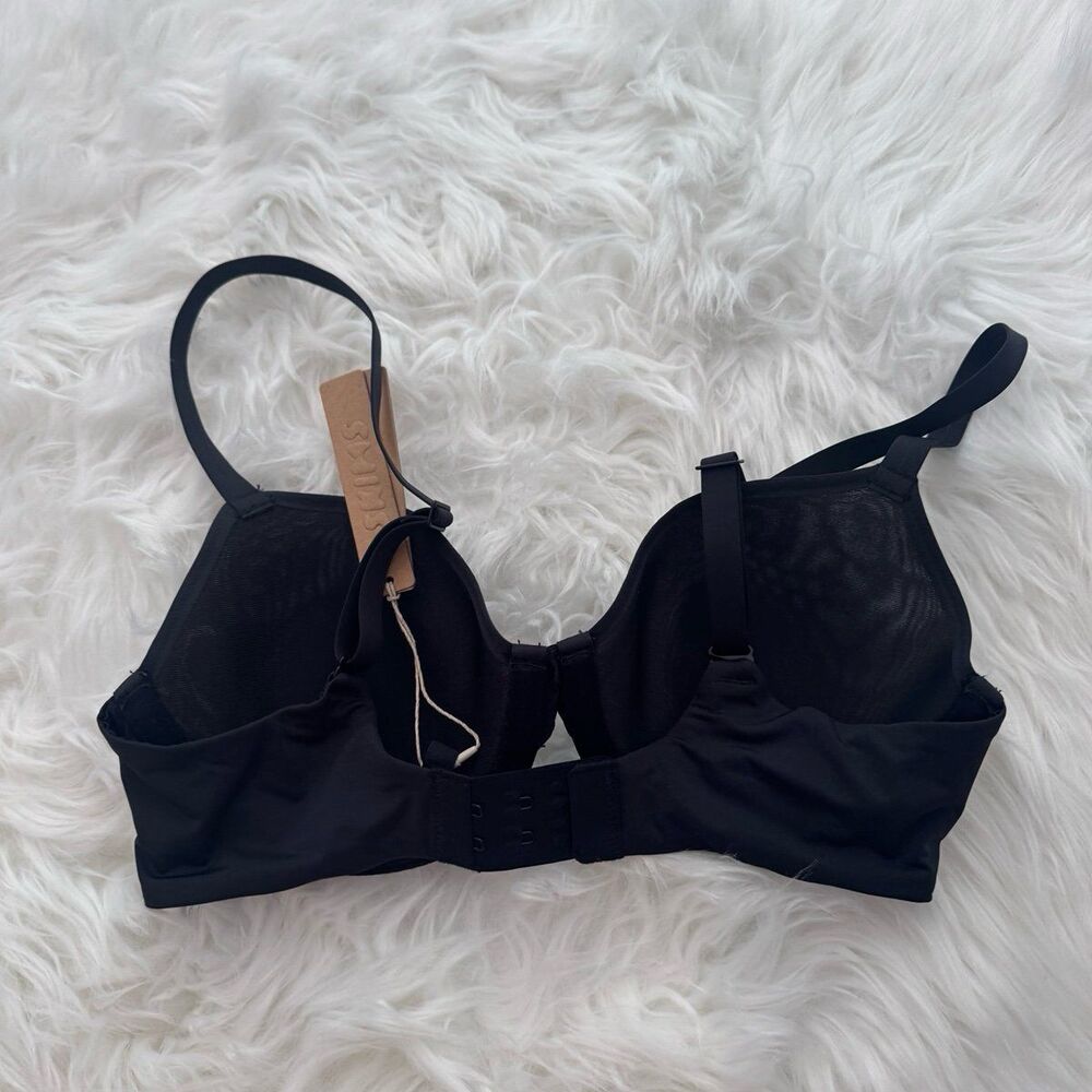 Skims Weightless Demi Bra Onyx Size 32C - Picture 4 of 7